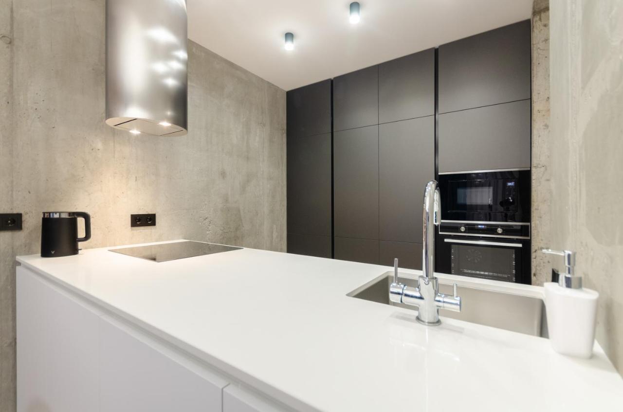 Petrovdom 12-95 Loft Apartments At Rc Kvartet, 16Г Vasyl Lypkivskyi Street 키예프 외부 사진