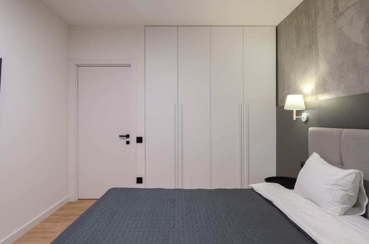 Petrovdom 12-95 Loft Apartments At Rc Kvartet, 16Г Vasyl Lypkivskyi Street 키예프 외부 사진