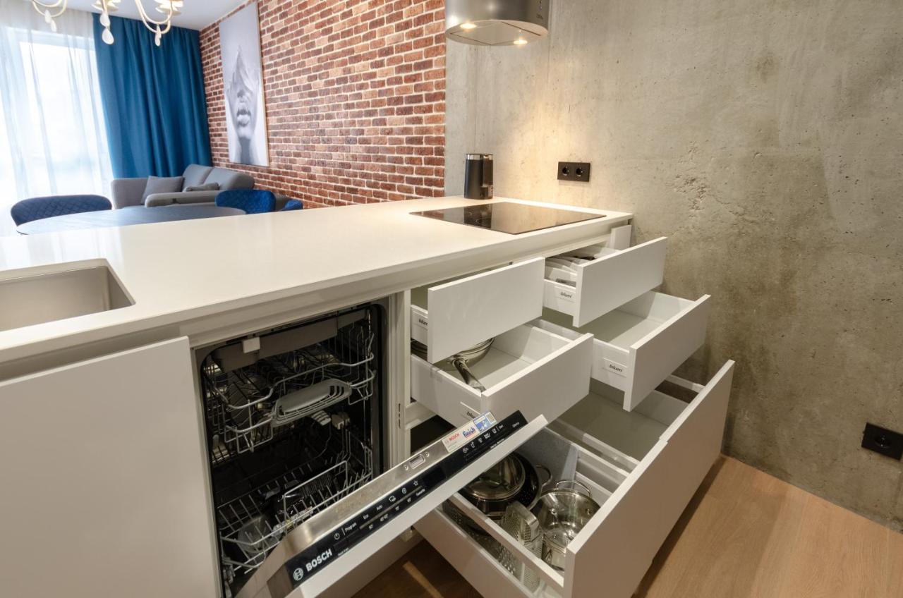 Petrovdom 12-95 Loft Apartments At Rc Kvartet, 16Г Vasyl Lypkivskyi Street 키예프 외부 사진