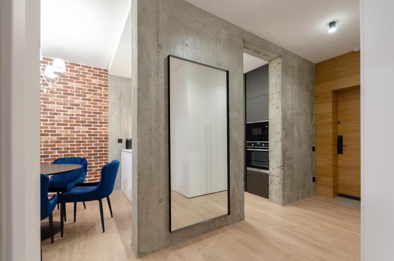 Petrovdom 12-95 Loft Apartments At Rc Kvartet, 16Г Vasyl Lypkivskyi Street 키예프 외부 사진