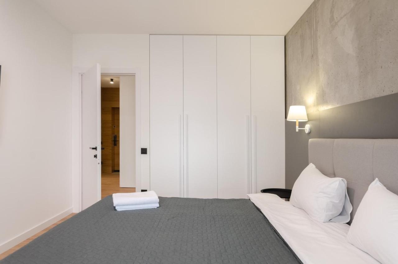 Petrovdom 12-95 Loft Apartments At Rc Kvartet, 16Г Vasyl Lypkivskyi Street 키예프 외부 사진