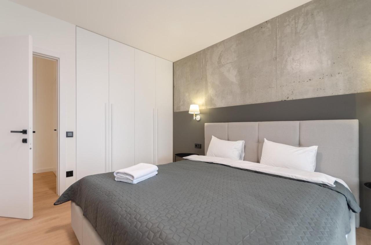 Petrovdom 12-95 Loft Apartments At Rc Kvartet, 16Г Vasyl Lypkivskyi Street 키예프 외부 사진
